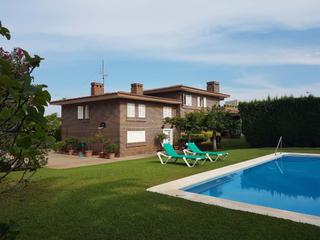 Chalet in GRAN AVINGUDA JAUME I