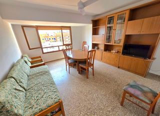 Pis  Calle jacinto benavente. Amplia vivienda con vistas espectaculares en la octava planta