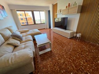 Location Appartement à Plaza Illes Columbretes. Amplia y elegante vivienda en lidón, castellón de la plana.