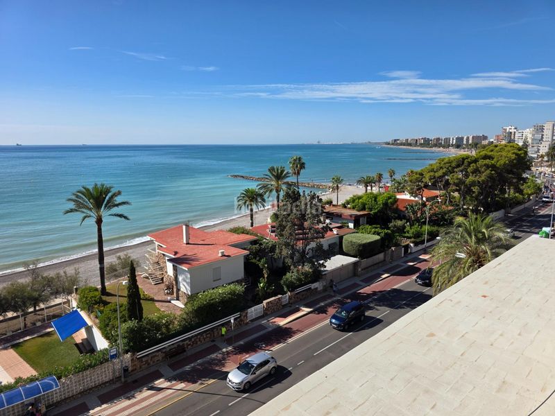 Foto 26ca0bfc-bff7-42d9-9d5a-45fad808c9f0. Lloguer apartament amb aparcament piscina a Els Terrers Benicasim / Benicàssim