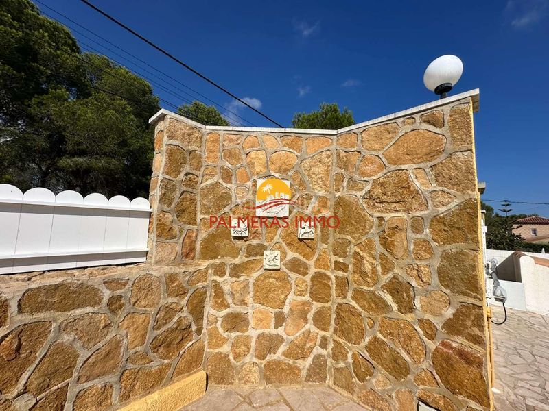 Foto efc2eb30-2c34-456f-a6d2-84b5eb1ee1ea. Xalet amb piscina a Les Tres Cales Ametlla de Mar (L´)