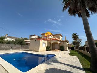 Chalet en Les Tres Cales