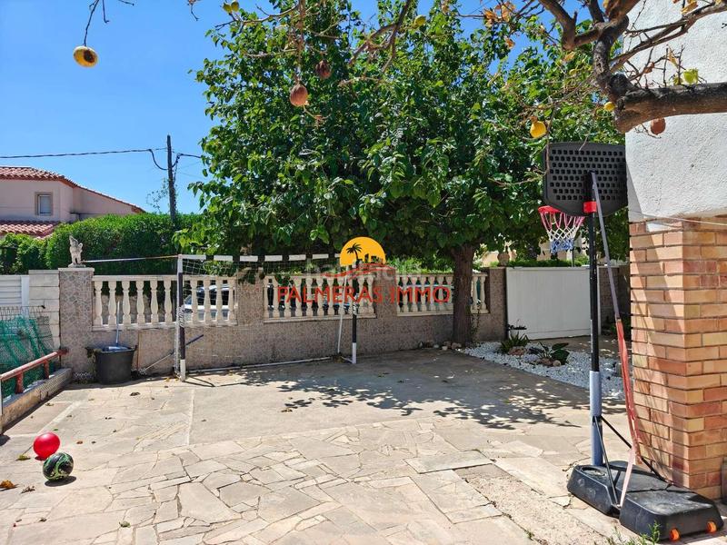 Foto f558c991-6b56-407e-96ed-657d0b6994a1. Casa adossada amb aparcament a Les Tres Cales Ametlla de Mar (L´)