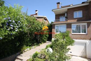 Casa aparellada a Covamar
