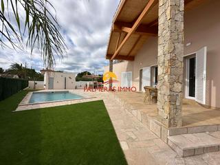 Chalet in Les Tres Cales