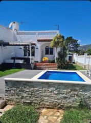 Towny house in Poble