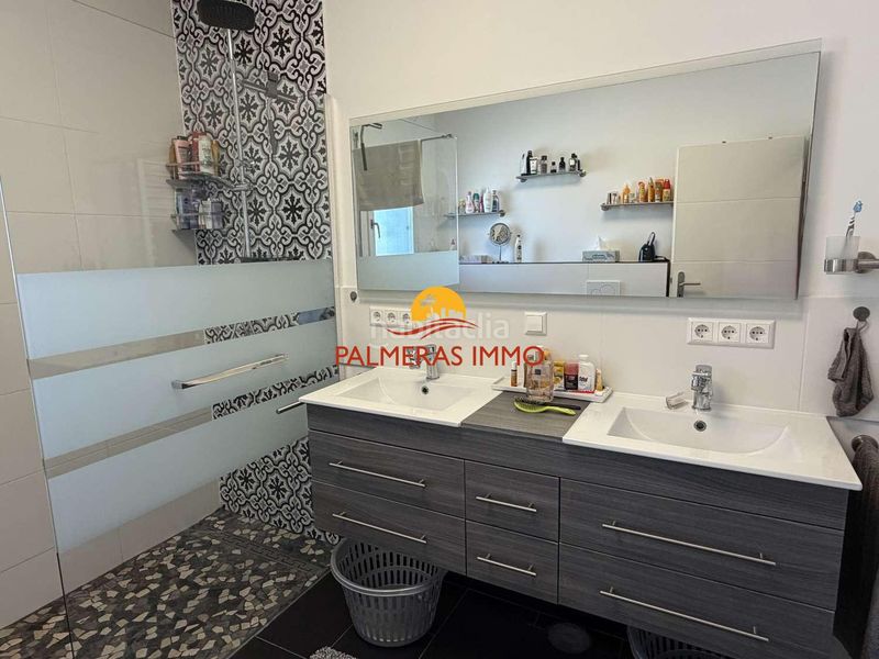 Foto 1a5ec52c-57f1-4c25-b890-2c7279f72d79. Chalet mit parking in Platja de Mont-roig Mont-roig del Camp