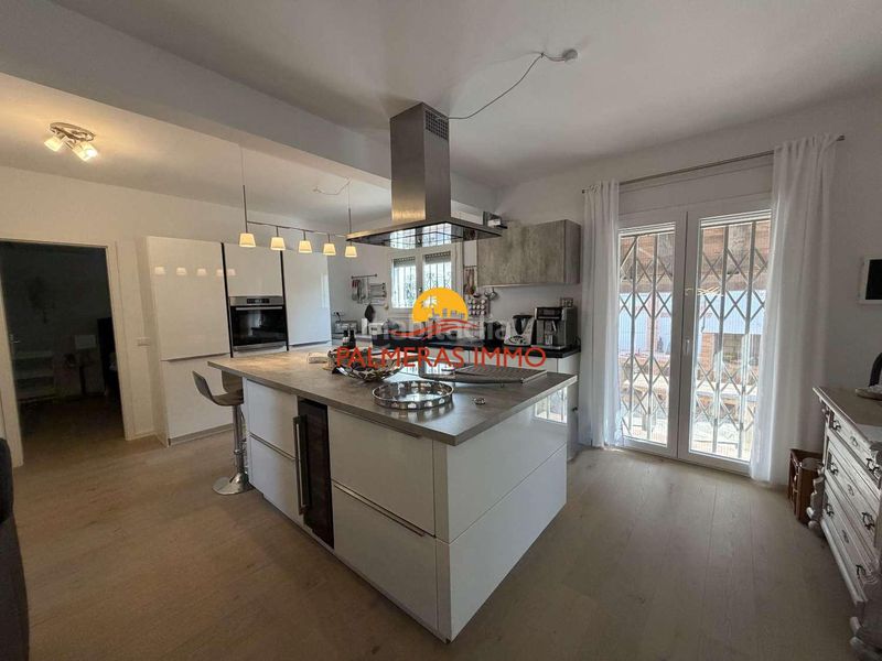 Foto 43db1cfb-2b22-46e8-a669-106d9fc5190f. Chalet mit parking in Platja de Mont-roig Mont-roig del Camp