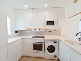 Location Appartement  Calle corregidor rodrigo rodríguez. Piso con reforma de diseño
