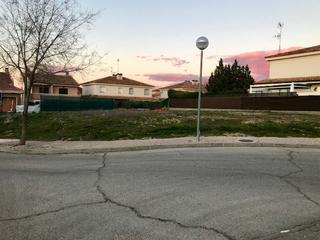Terreno residencial en Calle la olivilla 23