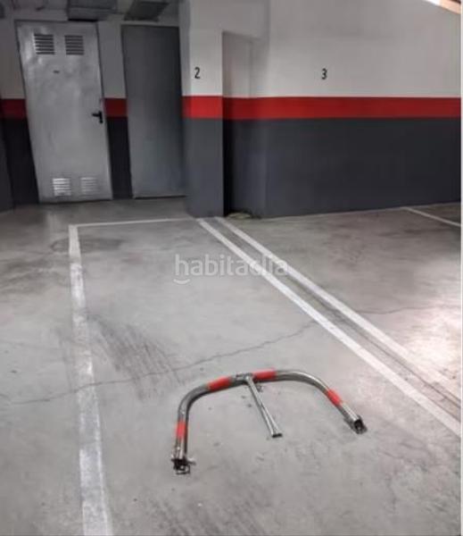 Foto 4b20f938-8108-4ac1-a07b-6605fd59ab8a. Lloguer aparcament de moto a Álamo (El)