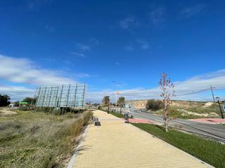 Terreny residencial a M-404 950. Oportunidad parcela urbana