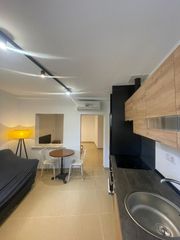 Location Appartement  Plaza de la constitución. Piso de 1 dormitorio amueblado