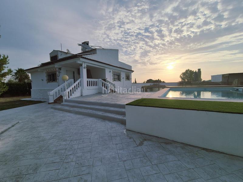 Foto b9e4dd7a-7e13-49c0-b77e-9436530abd33. Casa en cv-383 numero 243 villa en venta cerca circuito en Cheste