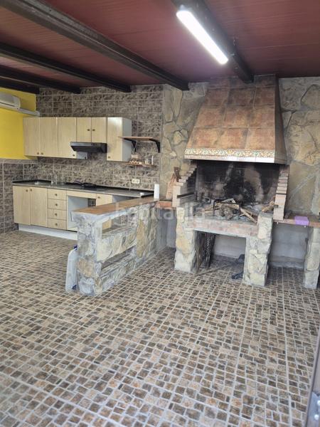 Foto f8d85b18-8c12-4ff9-83dd-e5d71d329022. Casa en cv-383 numero 243 villa en venta cerca circuito en Cheste