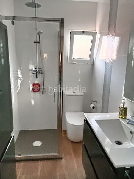 Foto a0176db3-eb5e-463b-b52c-5ba508cd80db. Casa a Navarrés