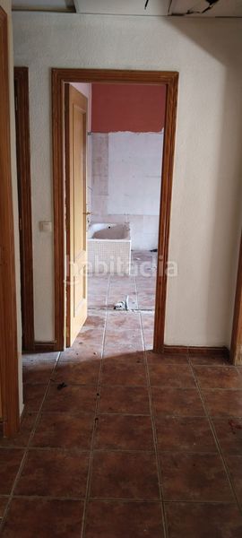 Foto 2ba877b5-32b2-480a-8240-ae2eaff978d1. Edifici a Museros