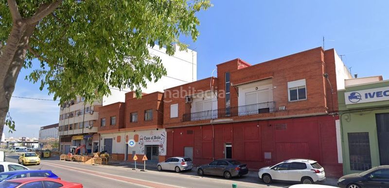 Foto 3d610ec9-b5a7-480f-be31-0d3d7ba49690. Edifici a Museros