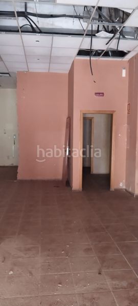 Foto 590f352a-0d73-4886-b566-ba81b9ae34fd. Edifici a Museros