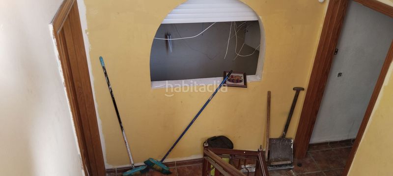 Foto 80991467-1796-4e94-9a01-aba38ac4bee6. Edifici a Museros