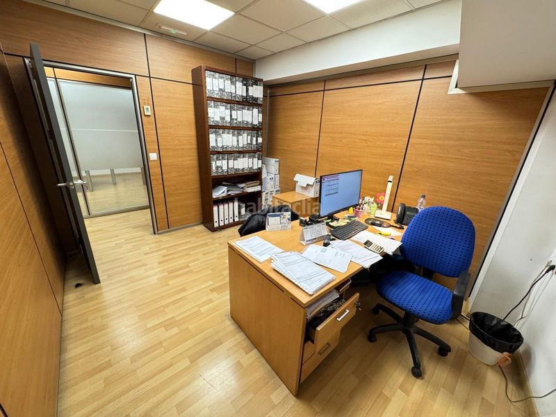 Foto 47c44c48-2eac-4c90-b11f-7d13dbd842b4. Local comercial a La Roqueta Valencia