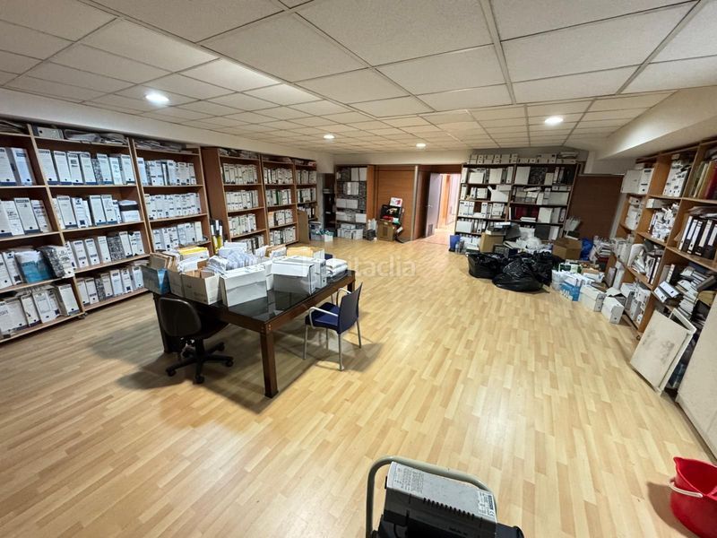 Foto 60a88ee3-d3f2-4c15-8f9f-39931232f681. Local comercial a La Roqueta Valencia