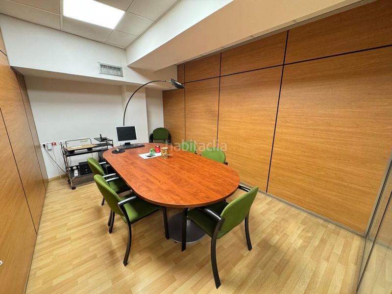 Foto a7b92c24-2ff4-4e8a-b06e-793b03809140. Local comercial a La Roqueta Valencia