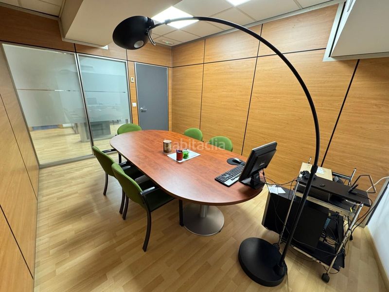 Foto addf7a34-1896-4095-8599-248dd2fc8a88. Local comercial a La Roqueta Valencia