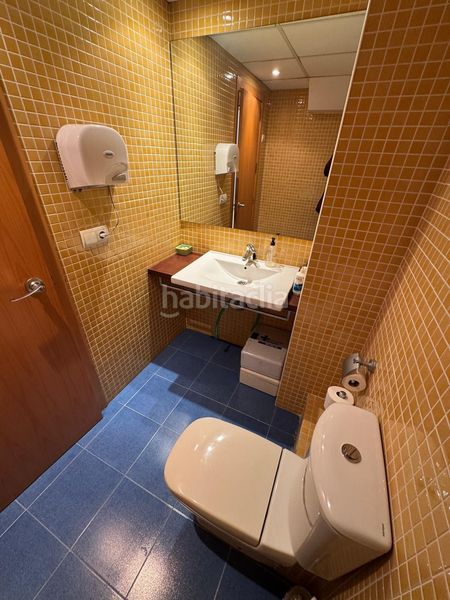 Foto c1affa3f-aa22-4fd9-8d2d-0f473ecaee15. Local comercial a La Roqueta Valencia