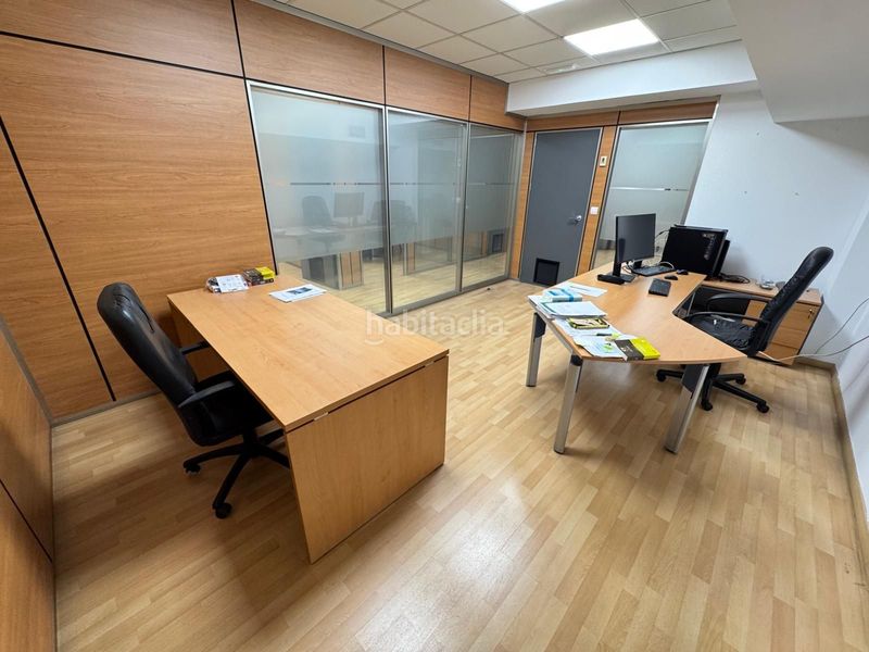Foto cccfdd28-440d-417b-abfc-6242f7f1d6d0. Local comercial a La Roqueta Valencia