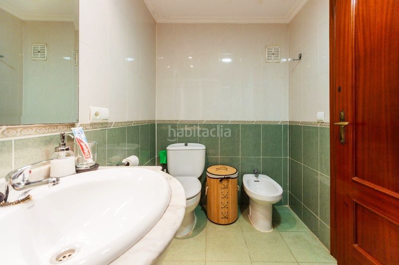 Foto 3ef35a7c-721a-4c84-9741-2963da4ec4d8. Pis a La Torre Valencia
