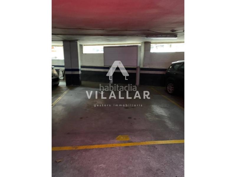 Foto afab1f77-6b23-43ee-b675-99da2d2cf984. Posto auto in Centre Mataró