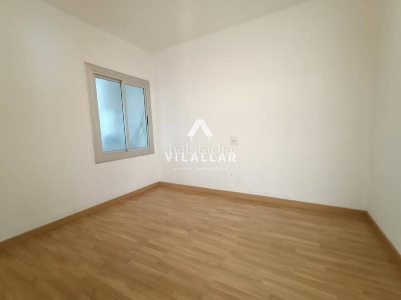 Foto 0ee2abf8-ac6f-469b-8512-9f8e675bc4c6. Piso oportunidad! piso en venta con 4 habitaciones en Vilassar de Mar