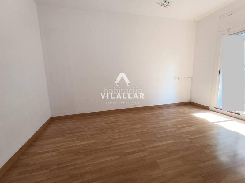 Foto 9fc96042-0c5f-4e0f-861a-c5afd4288fc5. Piso oportunidad! piso en venta con 4 habitaciones en Vilassar de Mar