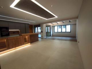 Apartament  Avinguda coprncep de gaulle. Piso de lujo muy cntrico.