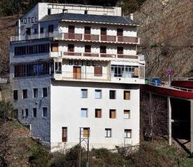 Building  De la rabassa. Edificio con proyecto avanzado oportunidad única