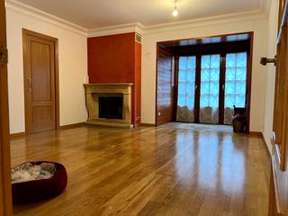 Lloguer Planta baixa  Urbanització bellmont. Bonito apartamento con jardín y 2 parquings dobles