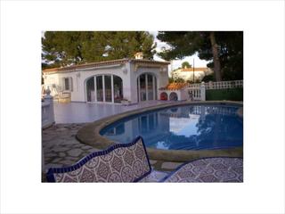 House in La Pedrera-Vessanes. Villa en venta en denia. la casa cuenta con una superficie de 25