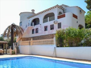 House en Calle xiprer del 18. Esplndido chalet en monte pedreguer, con magnificas vistas abie