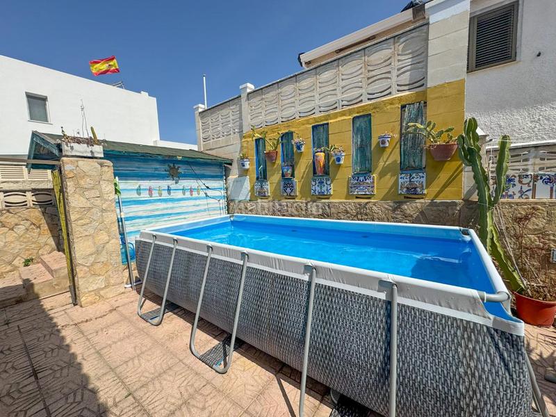 Foto 1ad2d6f1-e3a4-4697-8cc9-8d1a705d075b. Casa chalet independiente a 200m de la playa en els poblets ideal inversión turísticapresentamos este encantador chalet independiente en Poblets (els)