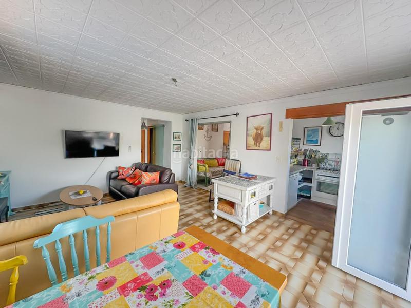 Foto 300358c8-3260-4ce2-b3e6-a710e37839c9. Casa chalet independiente a 200m de la playa en els poblets ideal inversión turísticapresentamos este encantador chalet independiente en Poblets (els)