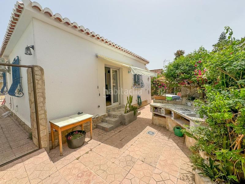 Foto e66d5c6b-9594-4ce9-830d-fe00ba343169. Casa chalet independiente a 200m de la playa en els poblets ideal inversión turísticapresentamos este encantador chalet independiente en Poblets (els)