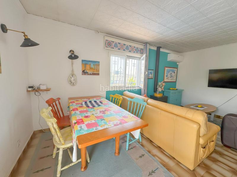 Foto ffc1d408-df81-4628-9afd-cbbc054c645b. Casa chalet independiente a 200m de la playa en els poblets ideal inversión turísticapresentamos este encantador chalet independiente en Poblets (els)