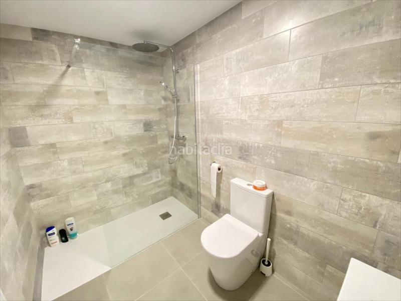 Foto b7f42987-2bd6-4cc3-91dc-fe5b08482de0. Piso apartamento de estilo contemporáneo completamente reformado en una primera planta con ascensor en el casco urbano del pueblo de já en Xàbia