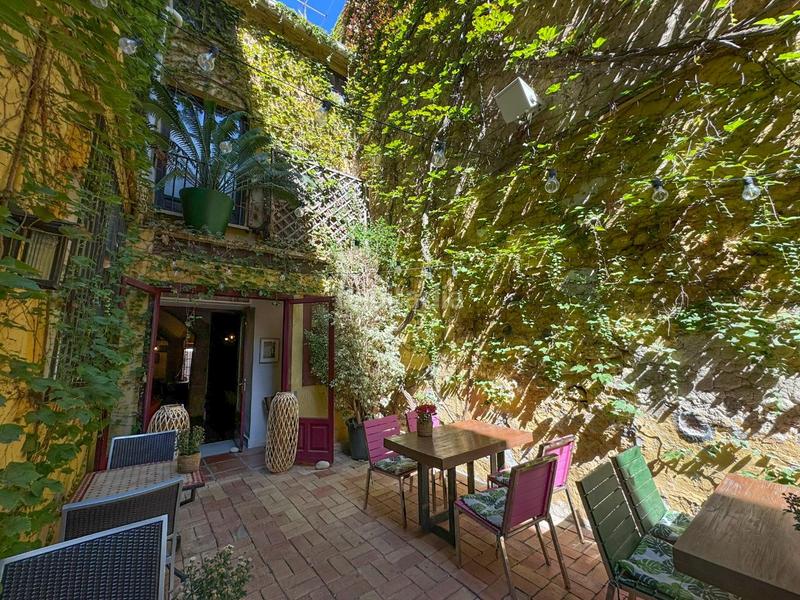 Foto 2a8c74a0-e979-49e5-a71c-6f9f453e466c. Lloguer local comercial a Centro Urbano Dénia