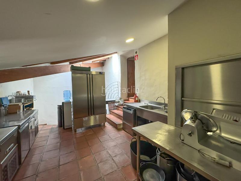 Foto 8ddb6b76-7014-4c42-bc97-b26c5704a276. Lloguer local comercial a Centro Urbano Dénia