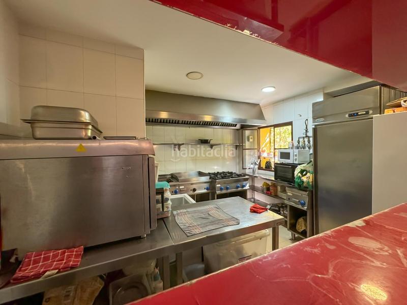 Foto fd42ba26-c1e4-4658-8a8d-5aabfc8995fd. Location local commercial dans Centro Urbano Dénia