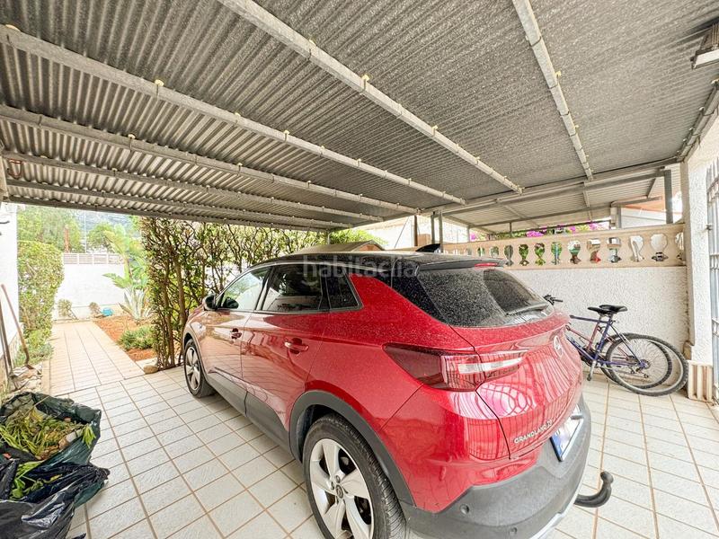 Foto 0d572183-7c7d-4721-acda-b80589384a12. Casa adosada encantador chalet pareado en urbanización con piscina comunitaria a un paso del casco urbano.bienvenido a tu nuevo hogar! este her en Dénia