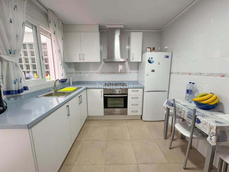 Foto 4c2c6ce2-19c2-4c52-b0a9-060764fb27fb. Apartamento acogedor piso en la xara, denia ideal para tu nuevo hogardescubre este encantador piso ubicado en la primera planta de un edifici en Dénia