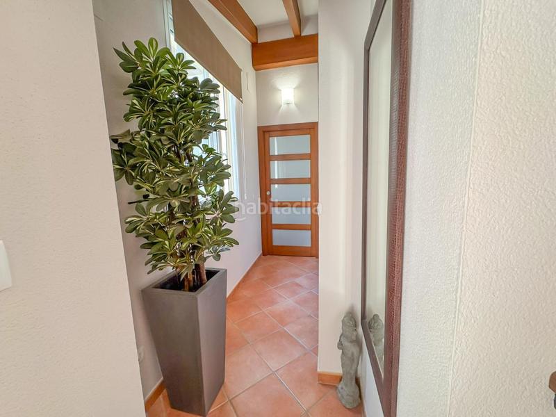 Foto 2e7dcb35-b831-4828-bcf8-80b6b5e2ffd8. Casa pareada casa con encanto en pleno corazon de denia. ideal para vivir o invertir. ubicada en pleno centro histórico , esta espectac en Dénia